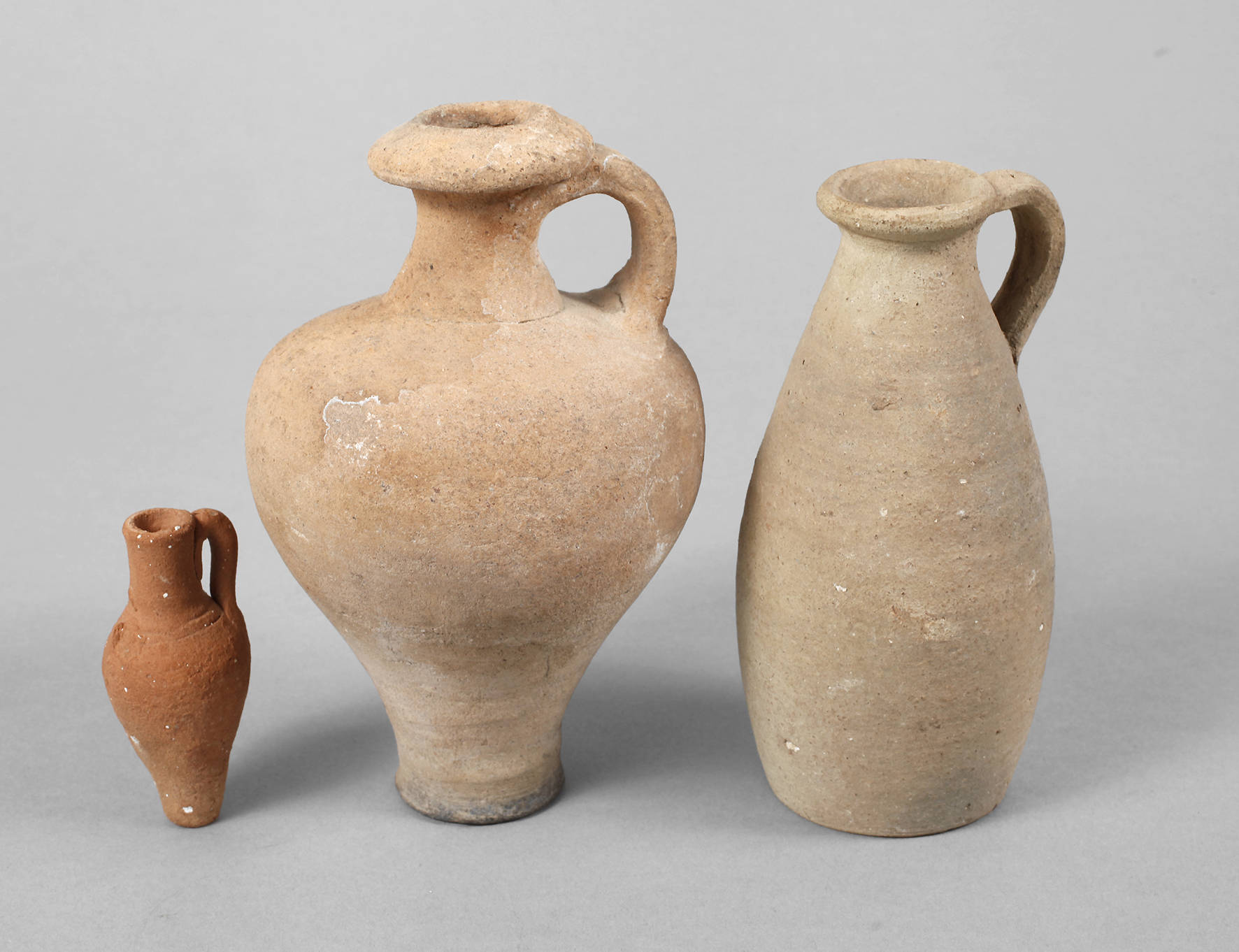 Drei Teile altrheinisches Steinzeug