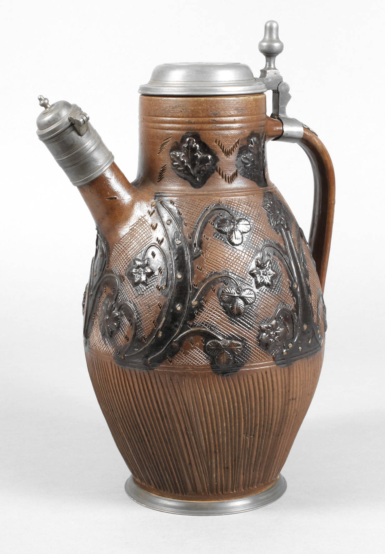 Große Muskauer Tüllenkanne