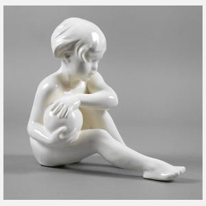 Roesler Kinderfigur Mädchen mit Ball