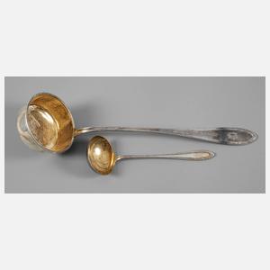 Zwei Schöpfkellen Jugendstil