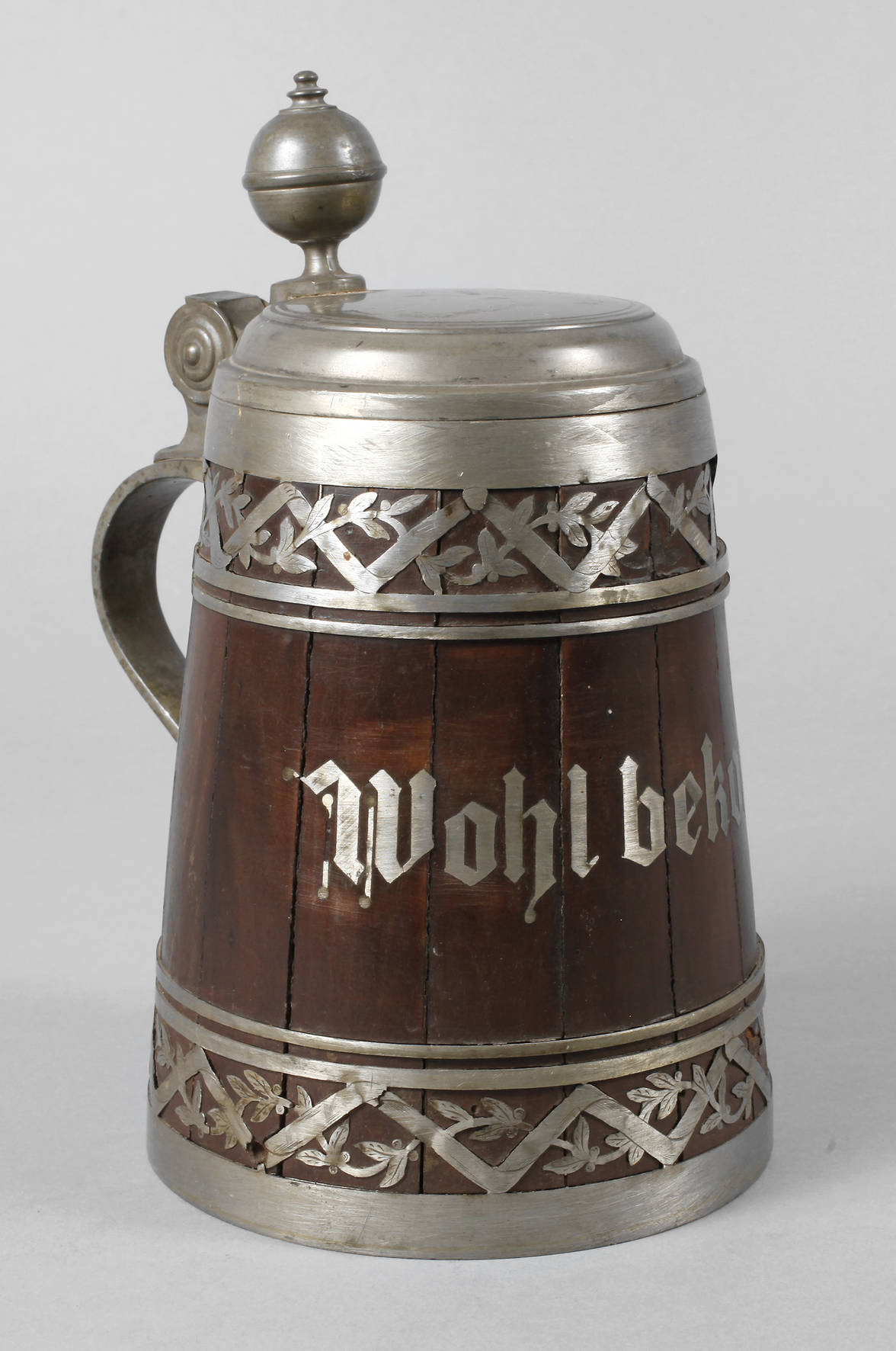 Großer Daubenkrug ”Wohl bekomms”