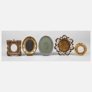 Fünf kleine Bilderrahmen