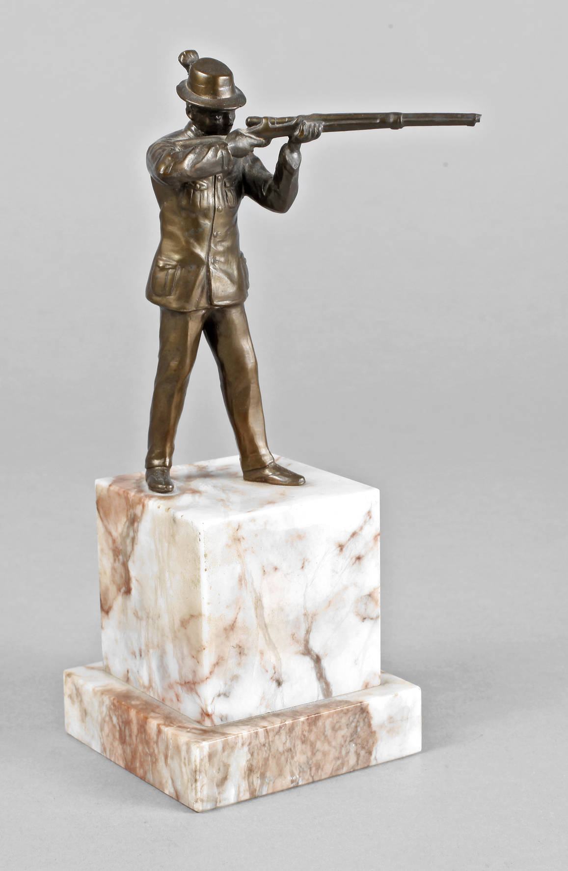 Kleine Jägerplastik