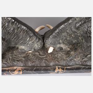 M. Bauer, Bisons im Kampf