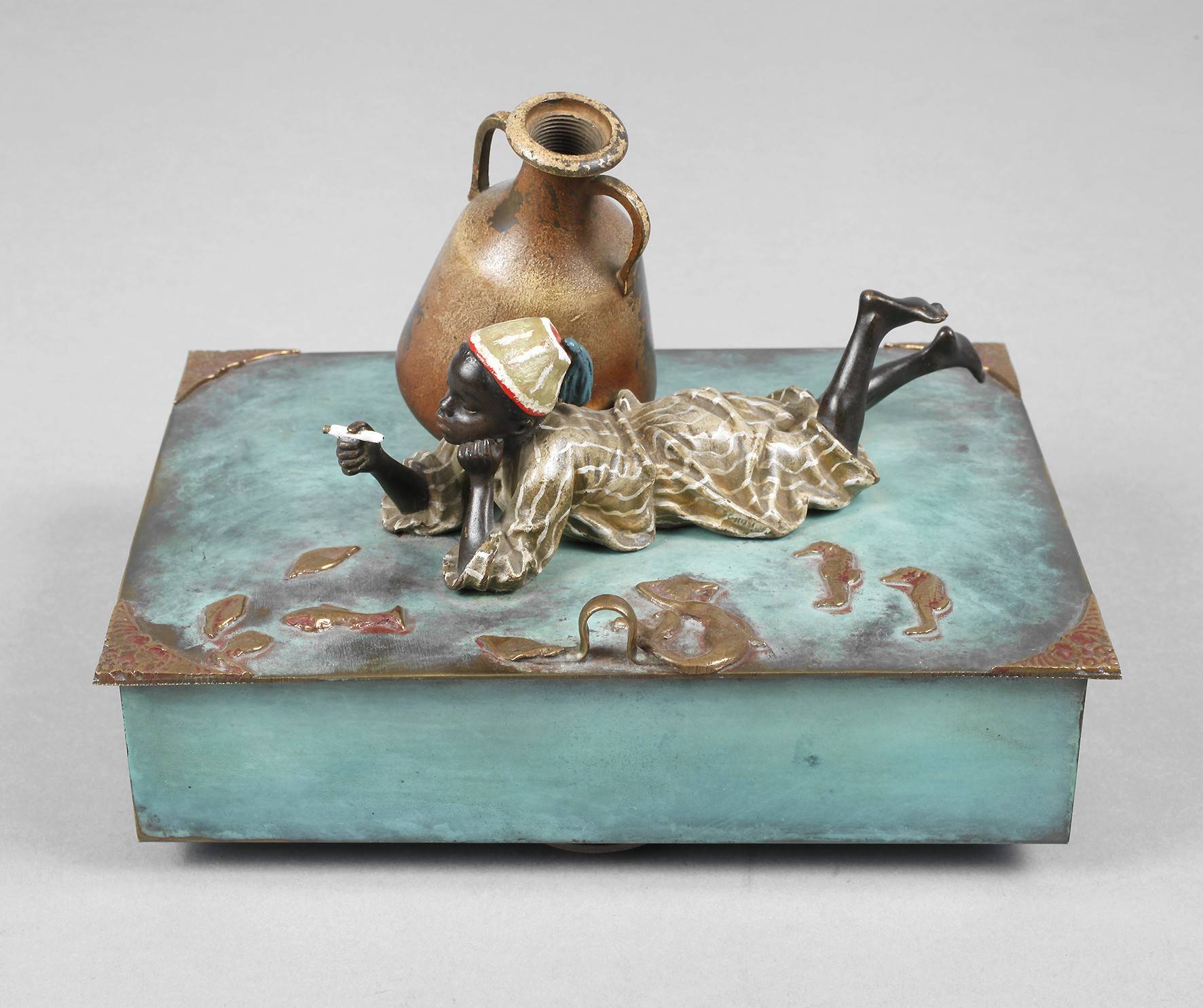 Wiener Bronze rauchender Orientale