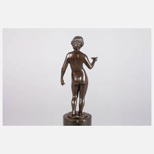 Kleinbronze weiblicher Akt mit Trinkschale