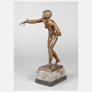 Ernst Gustav Jaeger, Mädchen mit Kugel