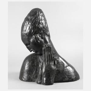 Prof. Ivan Mestrovic, Frau im Gebet