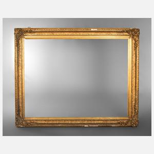 Übergroßer Prunkrahmen