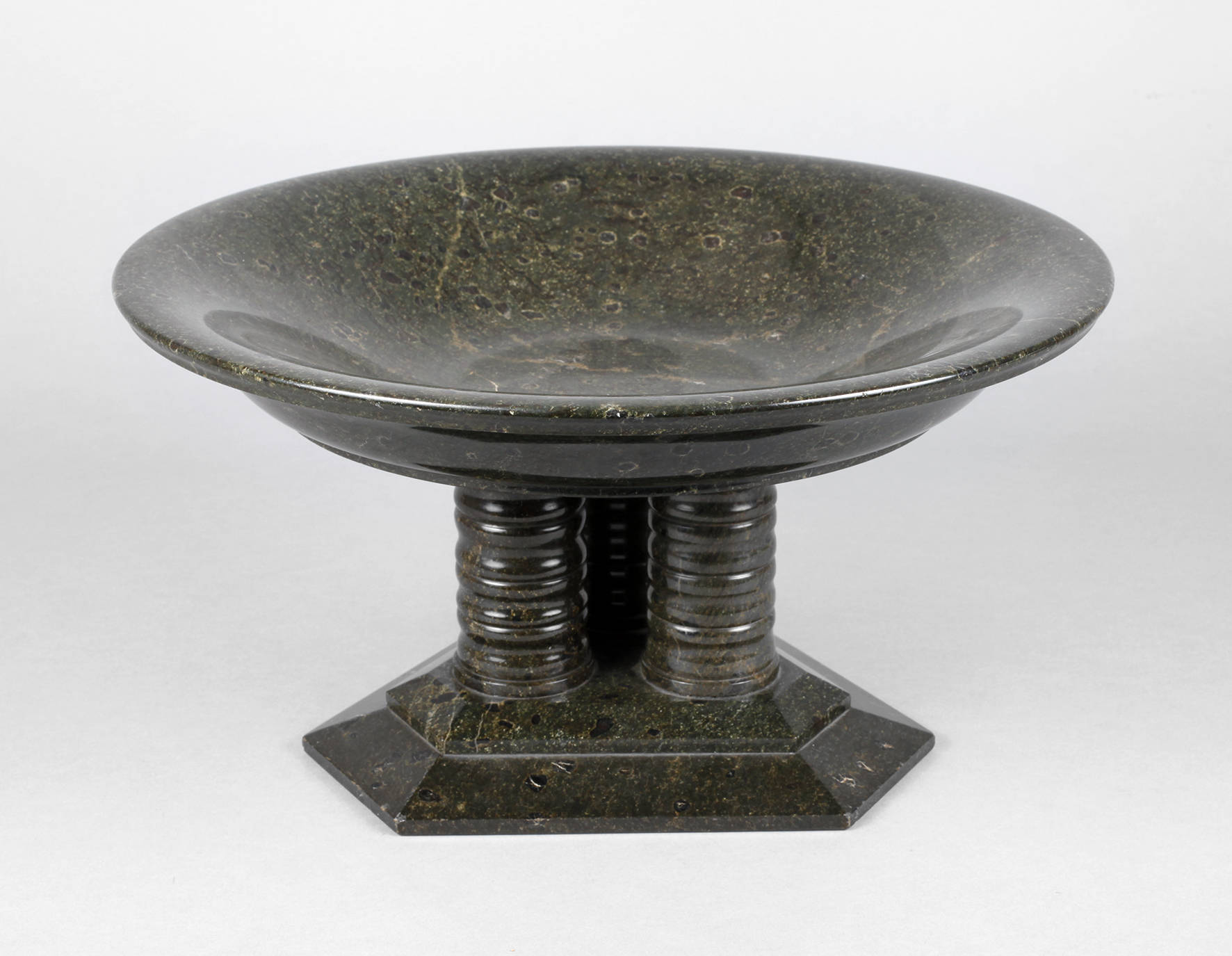 Tafelaufsatz Serpentin