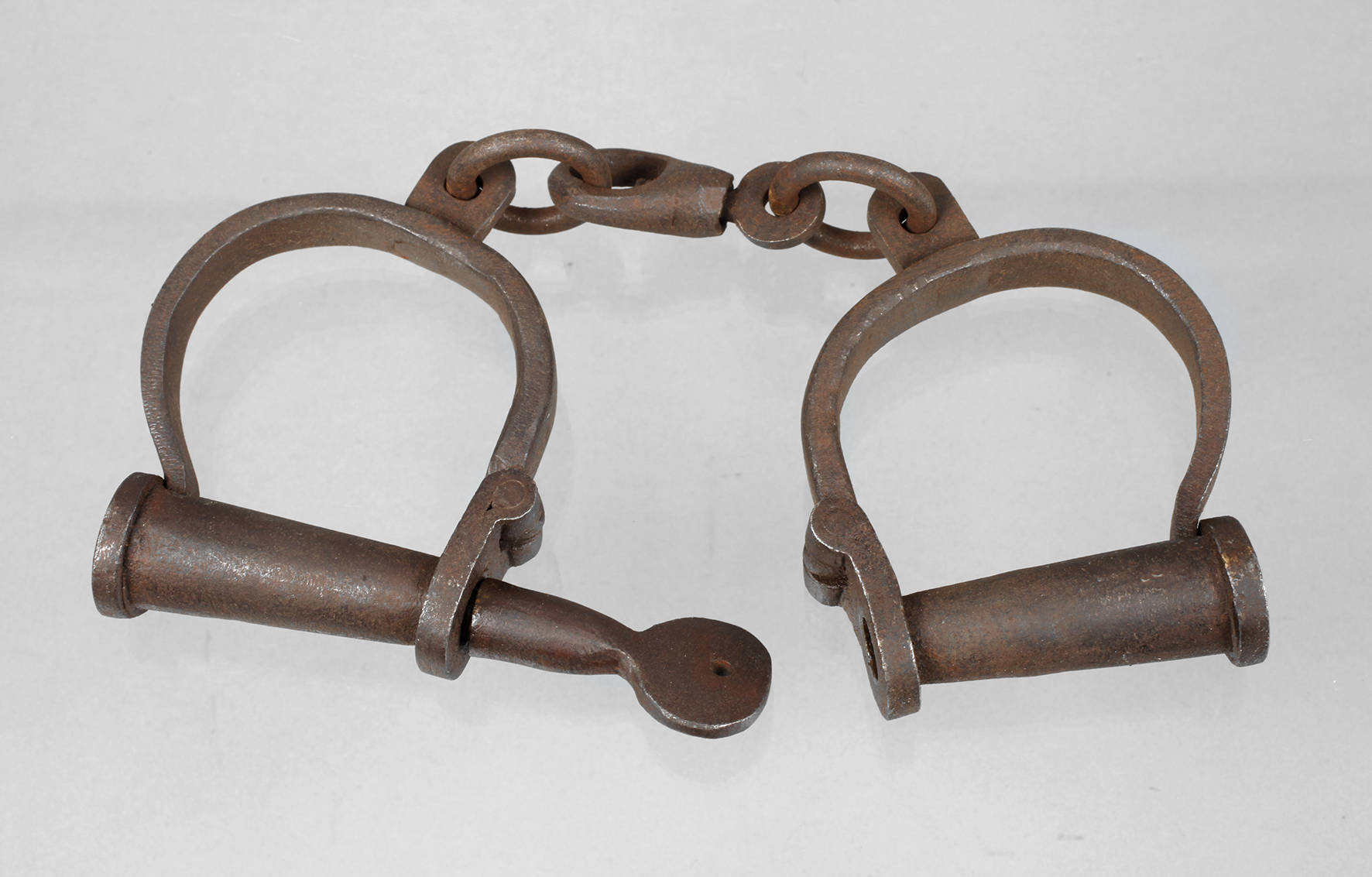 Handschellen mit Drehschlüssel