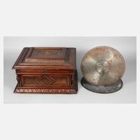 Gehäuse einer Spieldose Polyphon111