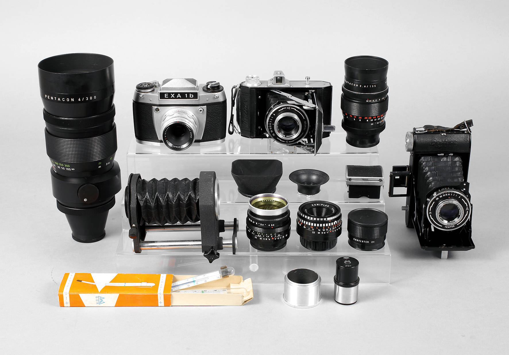 Konvolut Fotoapparate und -zubehör