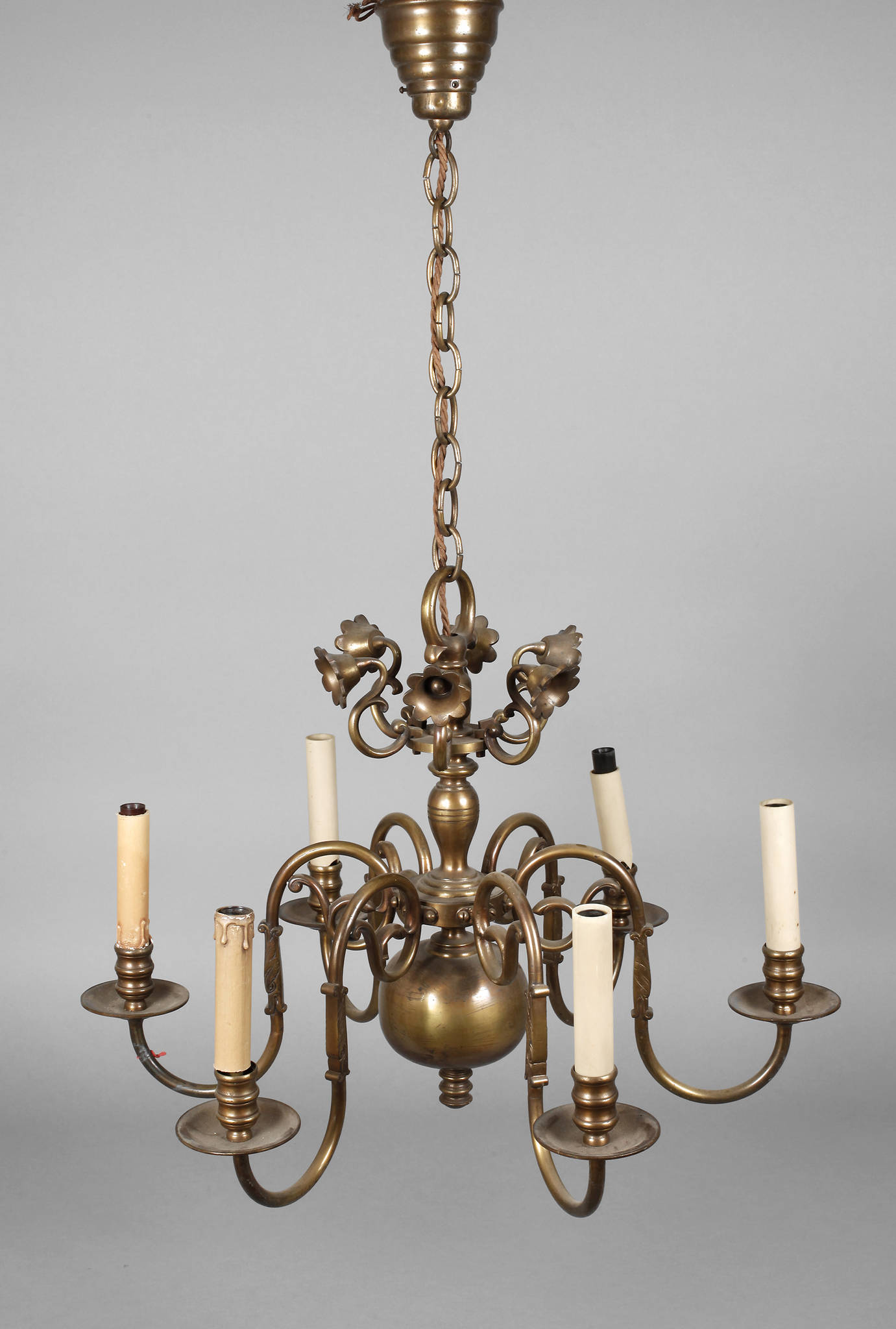 Flämische Deckenkrone