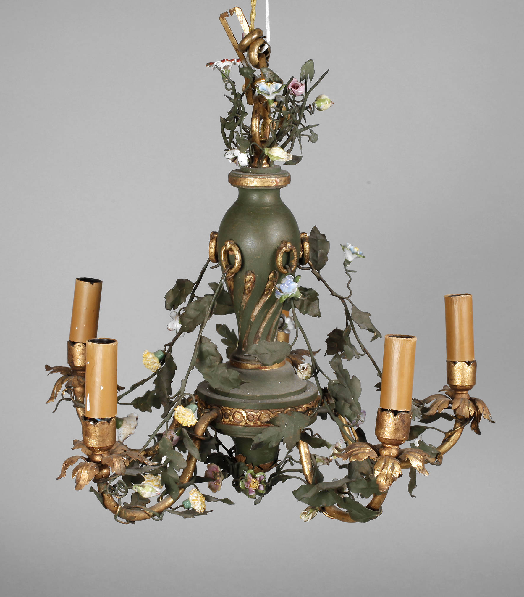 Floraler Deckenlüster