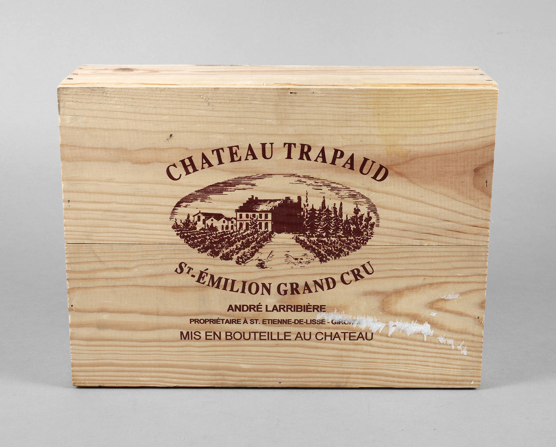 Drei Flaschen Rotwein