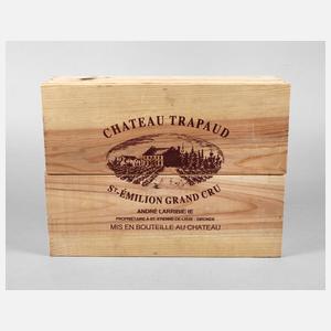 Drei Flaschen Rotwein