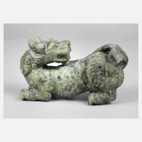 Feine Jadeschnitzerei111