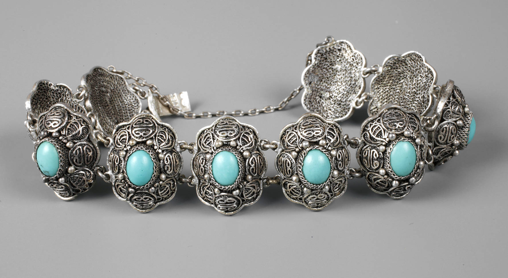 China Silberarmband mit Türkisen