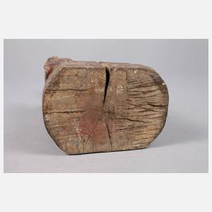 Geschnitzte Holzplastik