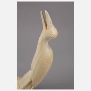 Figürliche Elfenbeinschnitzerei