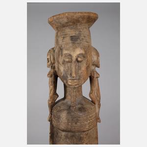 Große Mutterfigur Elfenbeinküste