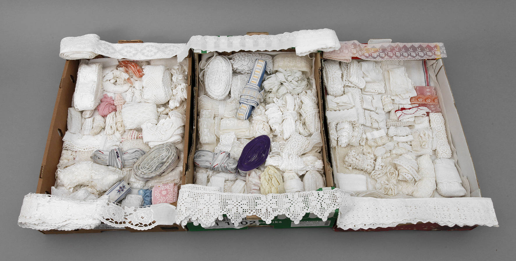 Großes Konvolut Spitze