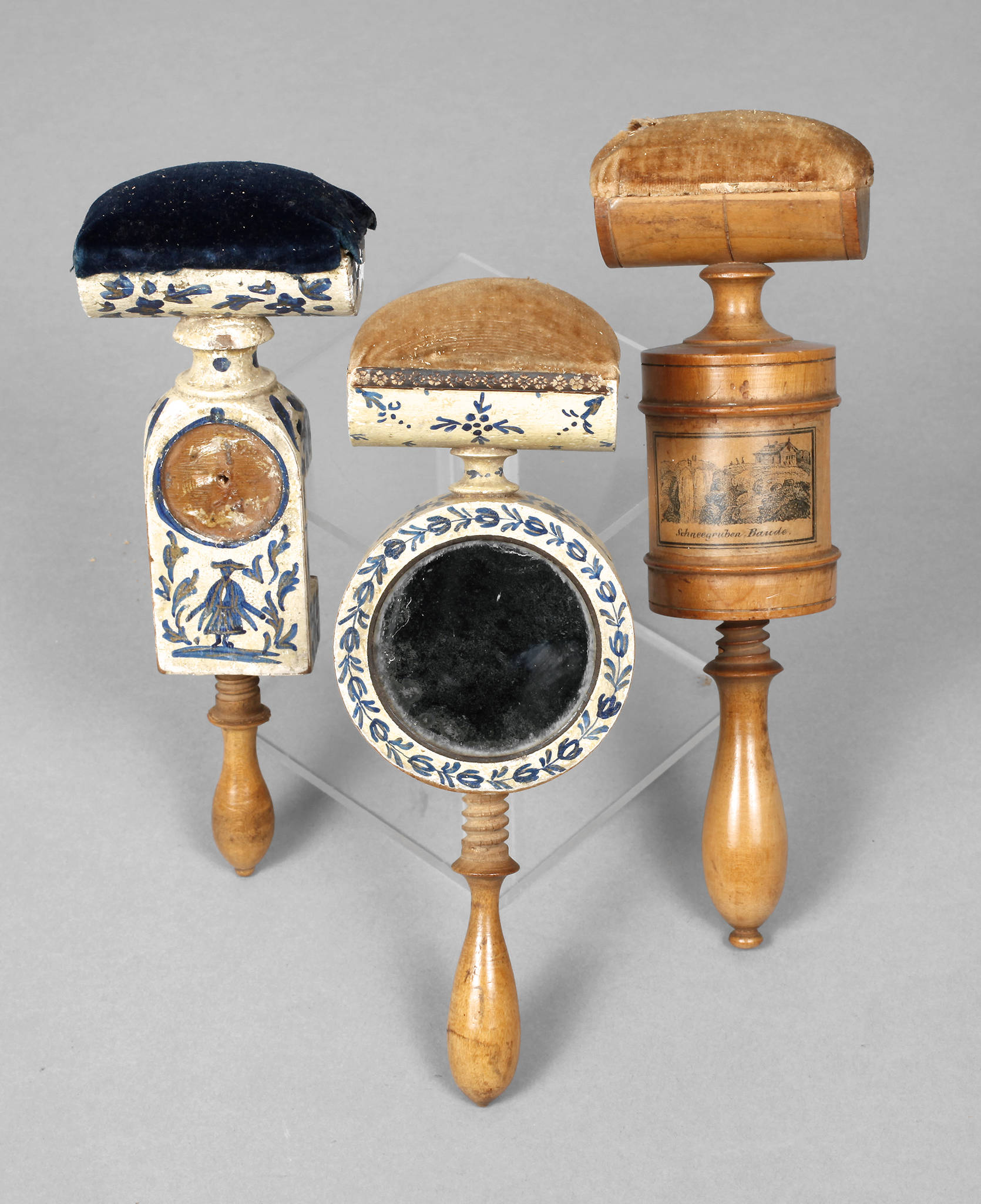 Drei Nadelkissen Biedermeier