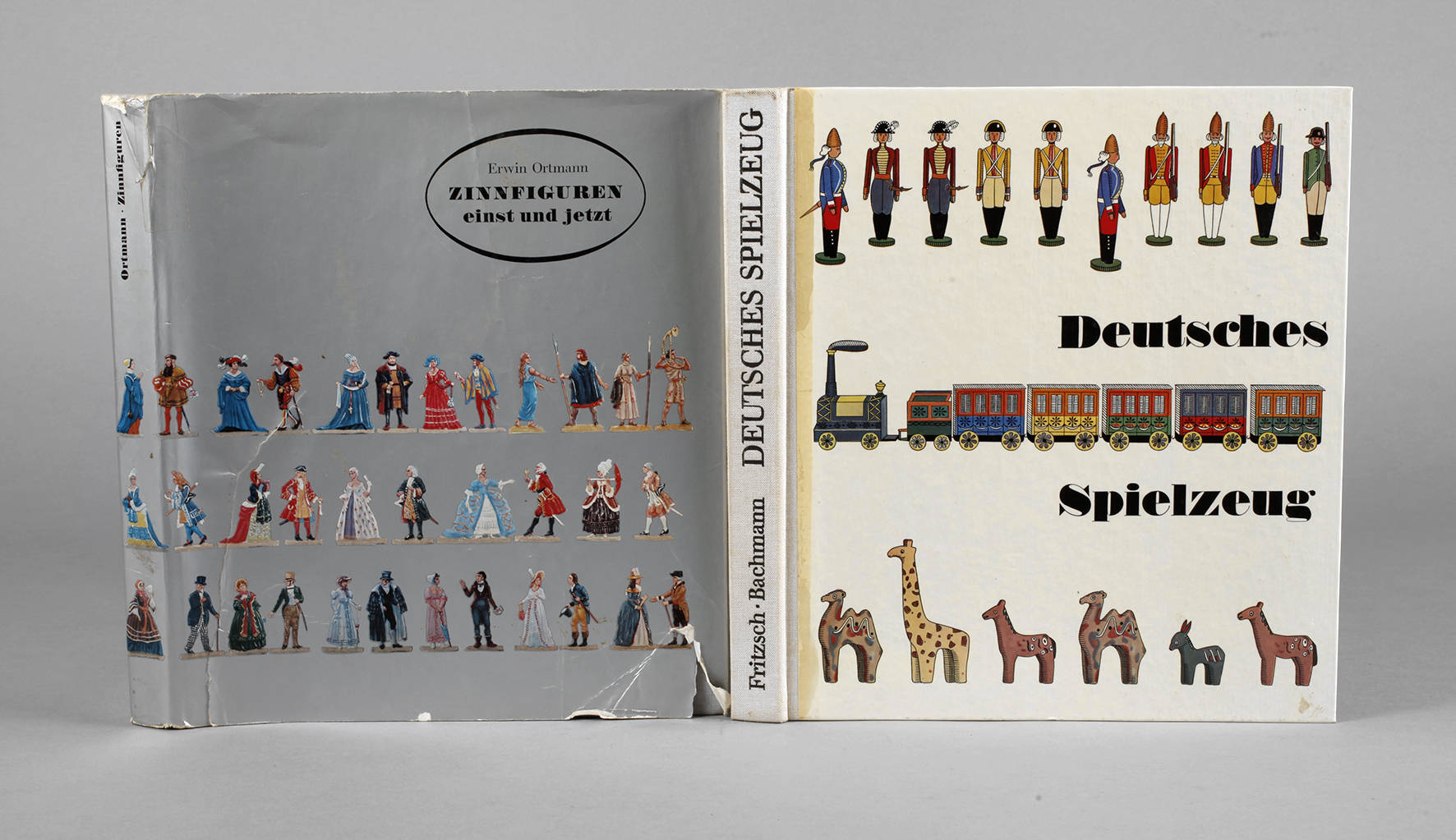 Zwei Fachbücher Spielzeug