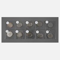 Zehn Kleinmünzen111