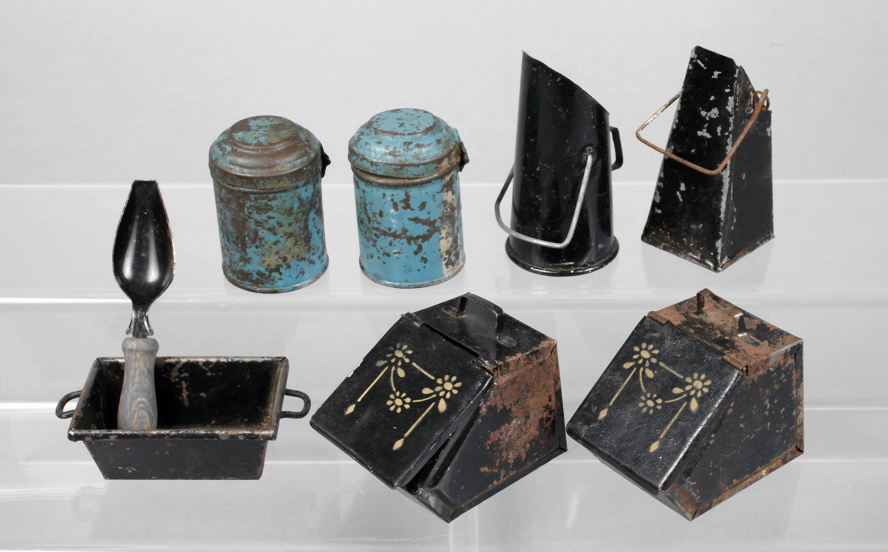 Konvolut Puppenstubenzubehör