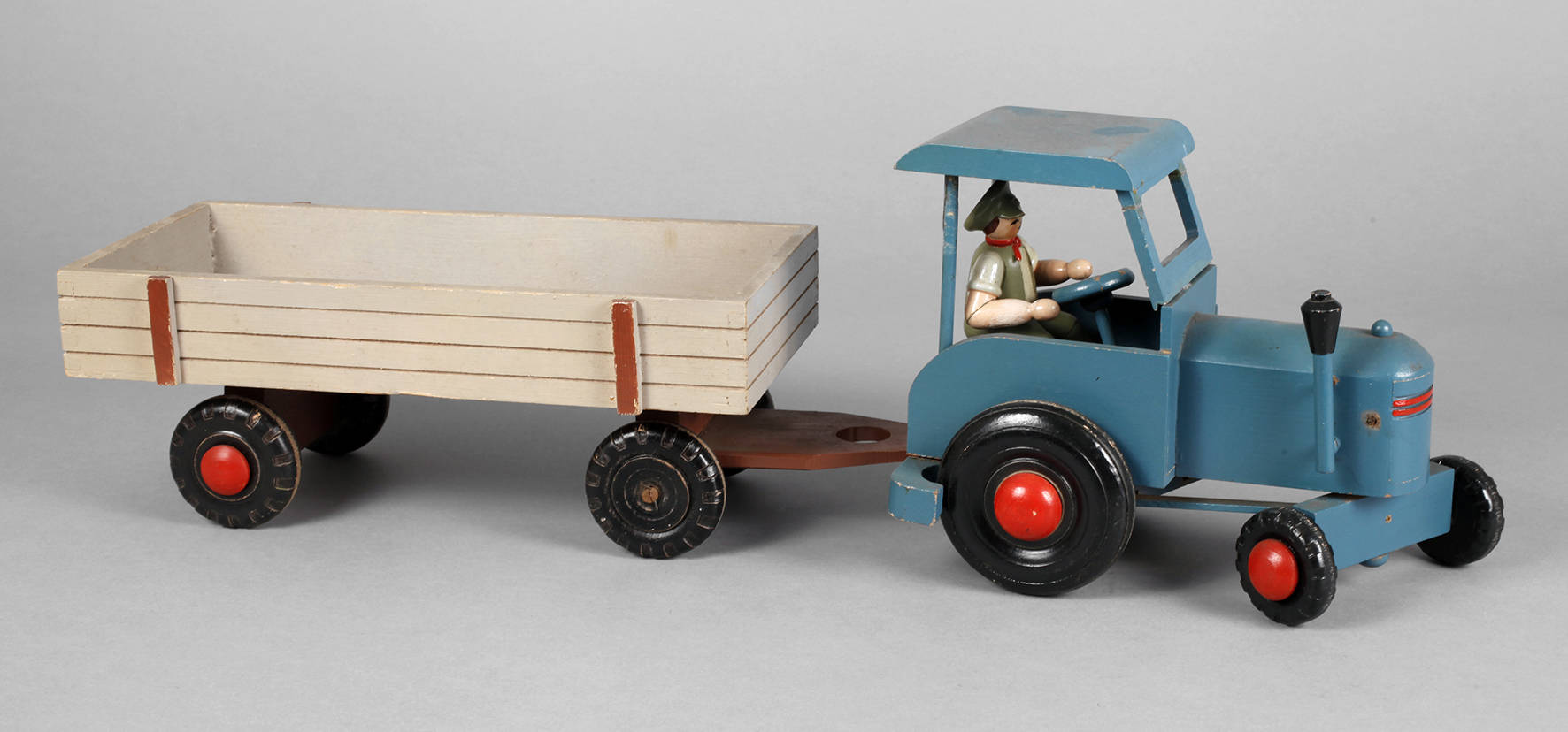 EMS Holztraktor Erzgebirge