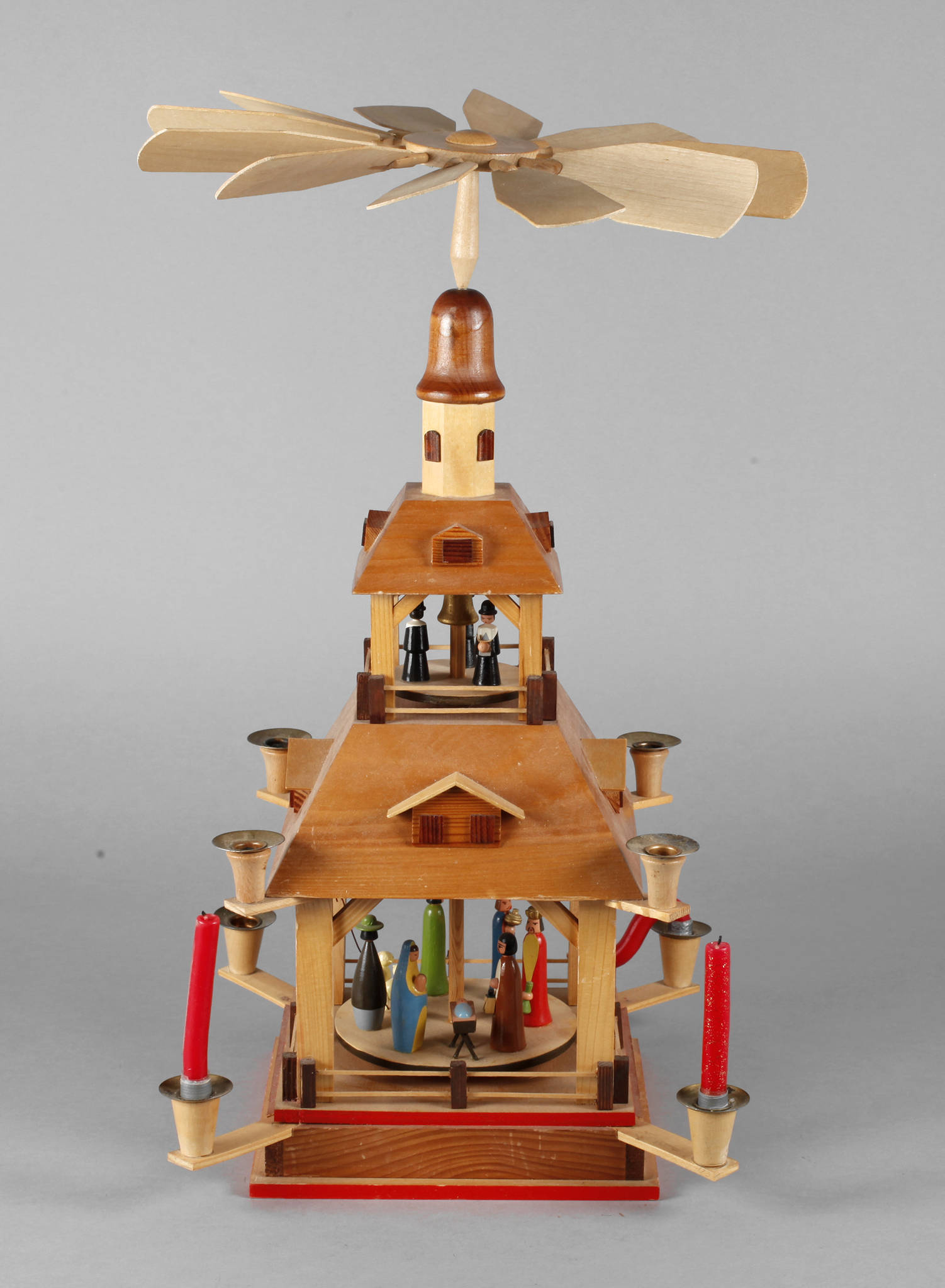 Tischpyramide Erzgebirge