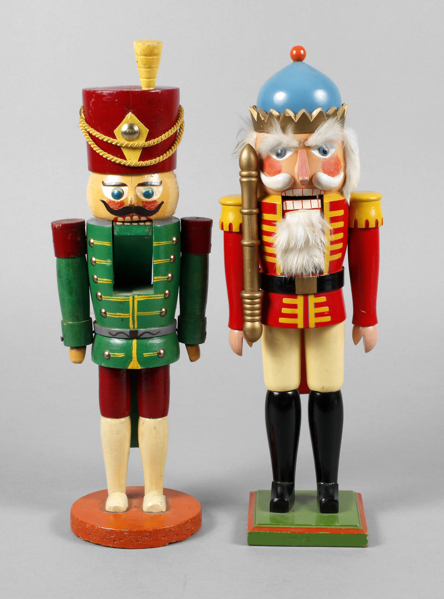 Zwei Nussknacker Erzgebirge