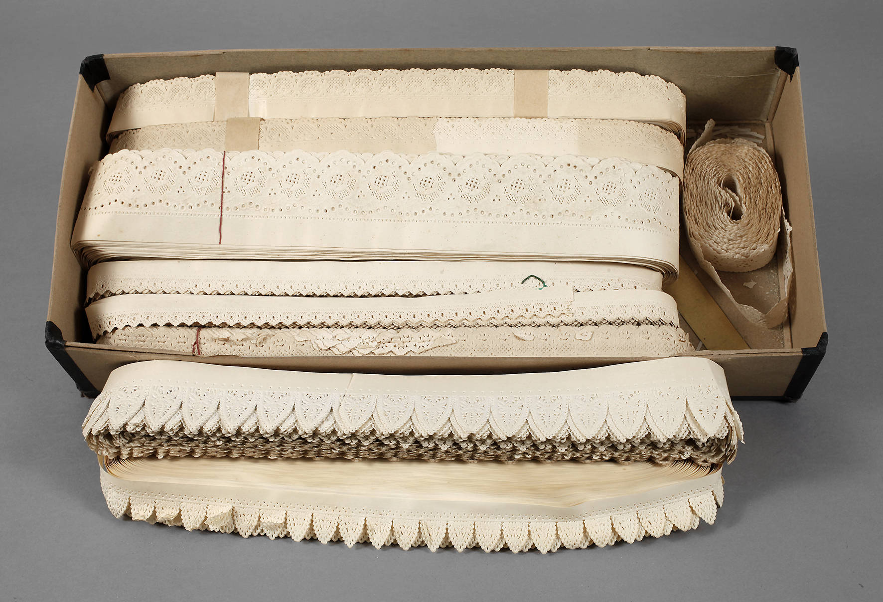 Prägepapier-Bordüren