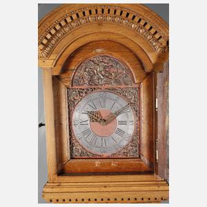 Klassizistische Standuhr