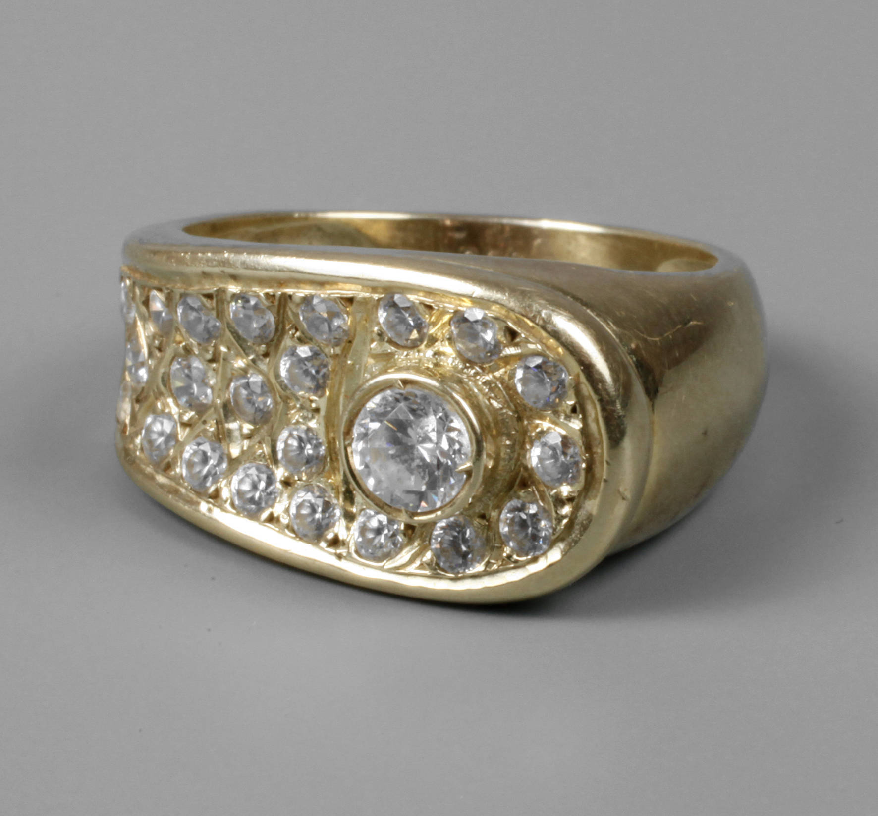 Großer Damenring Gold