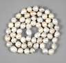 Große Perlenkette