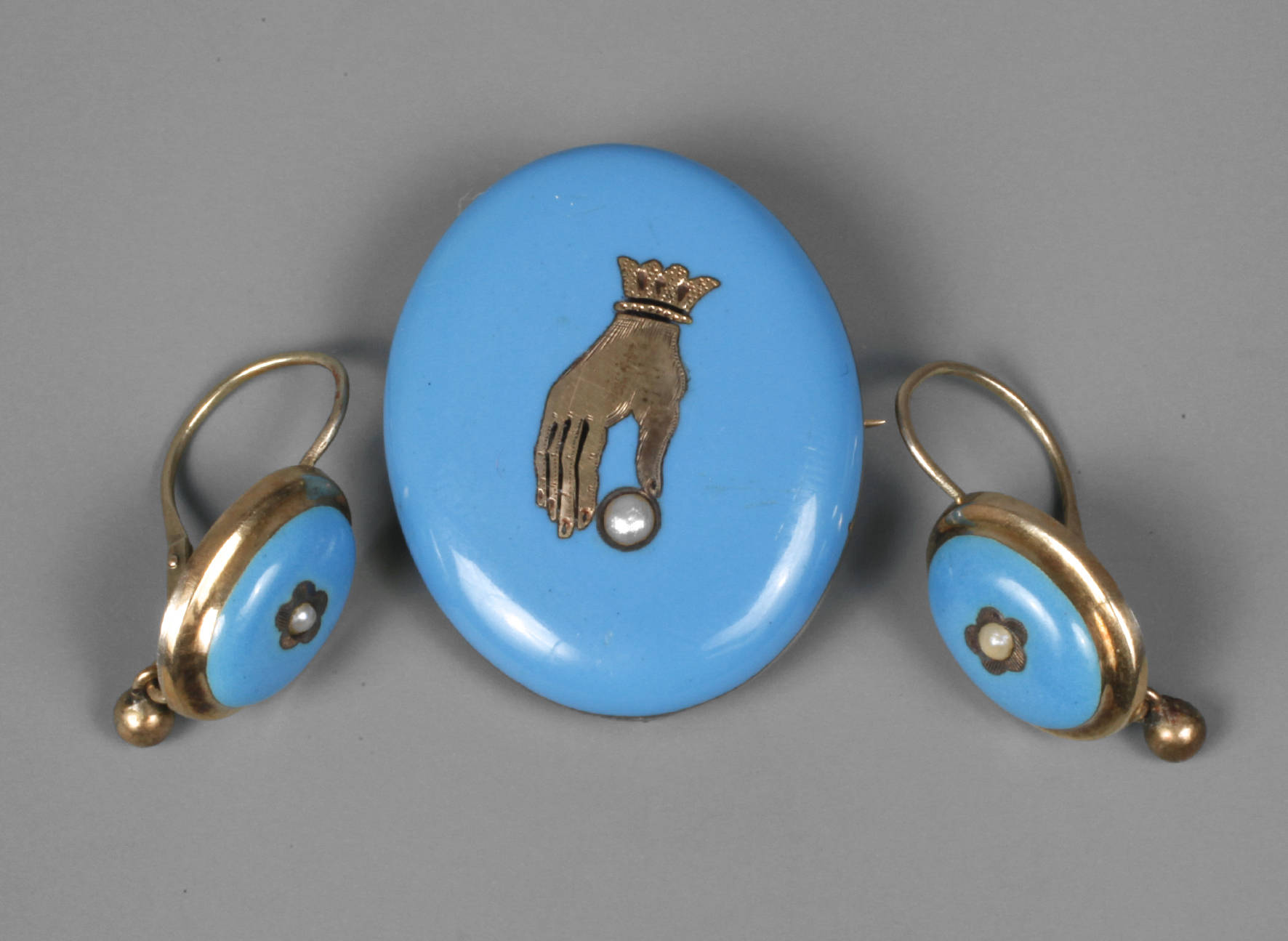 Drei Teile Biedermeierschmuck Email