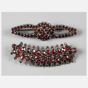 Zwei Granatbroschen Jugendstil