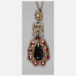 Granatanhänger mit Saatperlchen