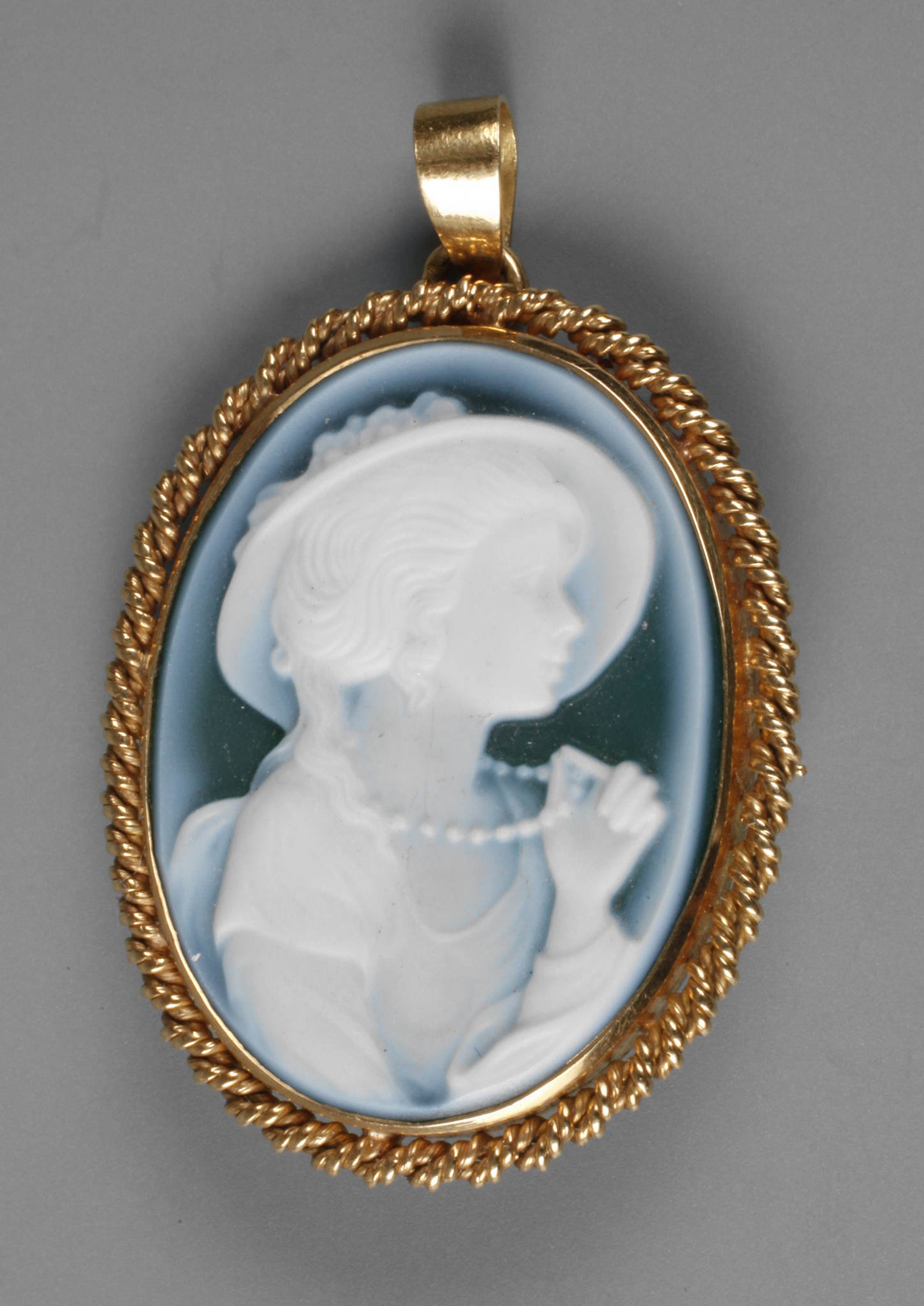 Brosche/Anhänger Achatcamée