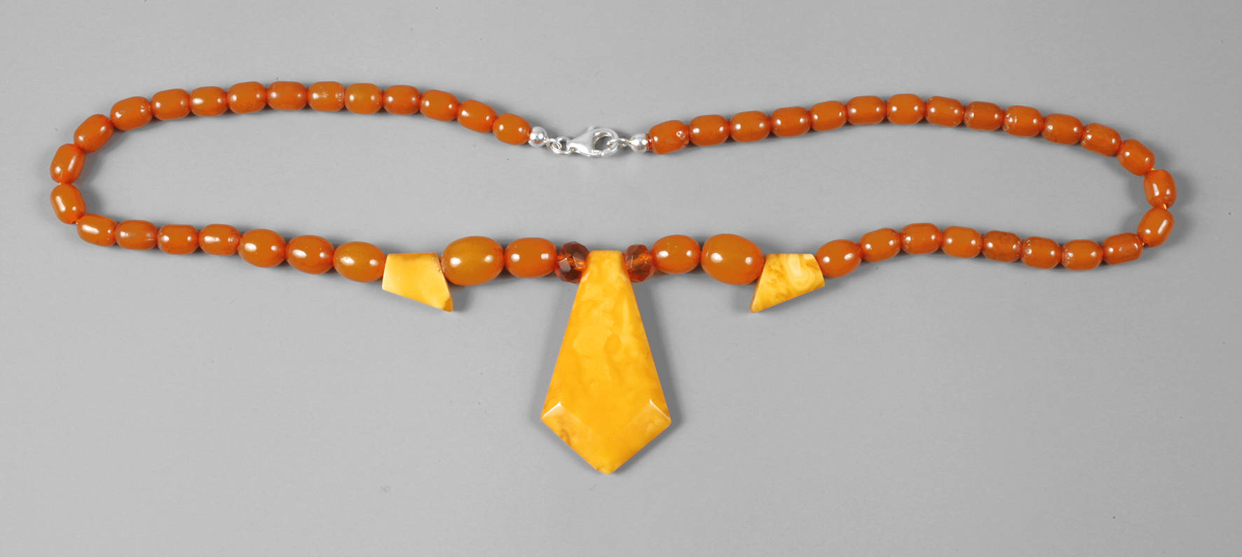 Bernsteinkette Art déco