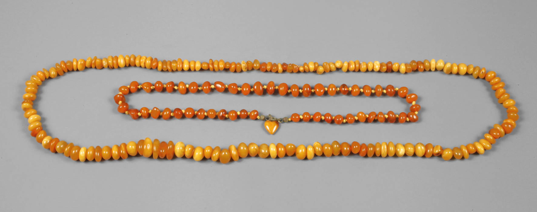 Zwei Ketten Bernstein