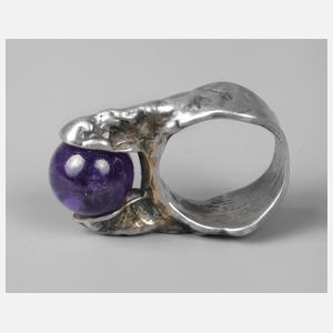 Hoher Silberring mit Amethyst