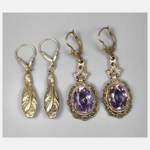 Zwei Paar Ohrhänger