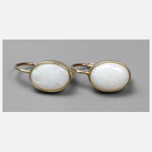 Paar kleine Goldohrhänger mit Opal