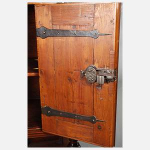 Stollenschrank Historismus 17./19. Jh.