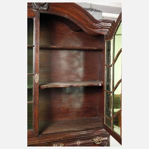 Barocke Aufsatzvitrine