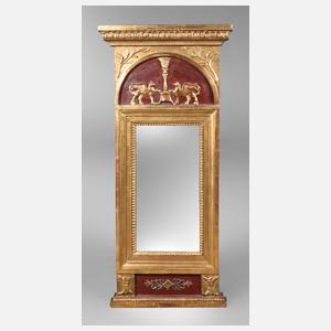 Klassizistischer Wandspiegel